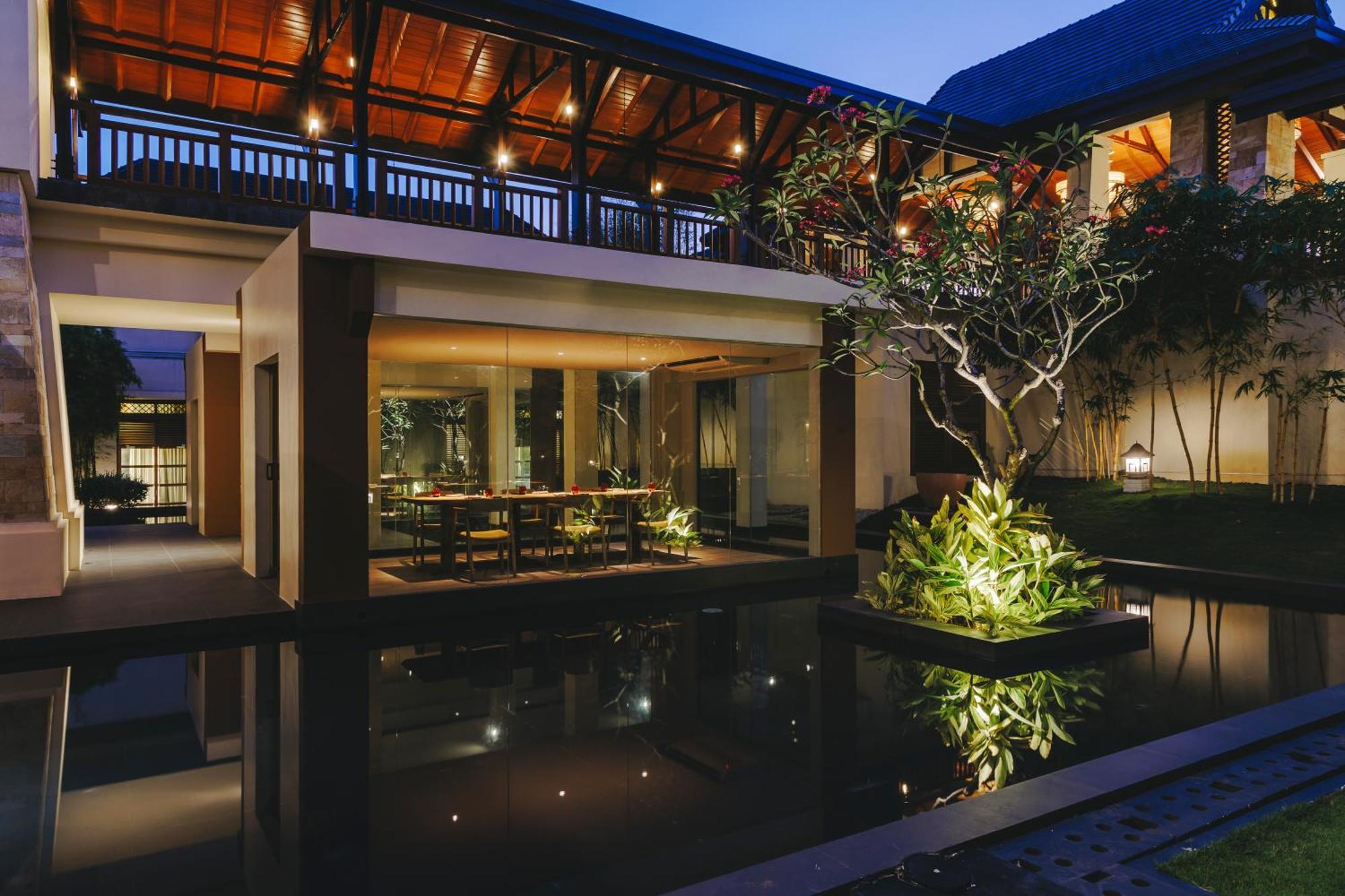 Crimson Resort And Spa - Mactan Island, Cebu Мактан Екстер'єр фото