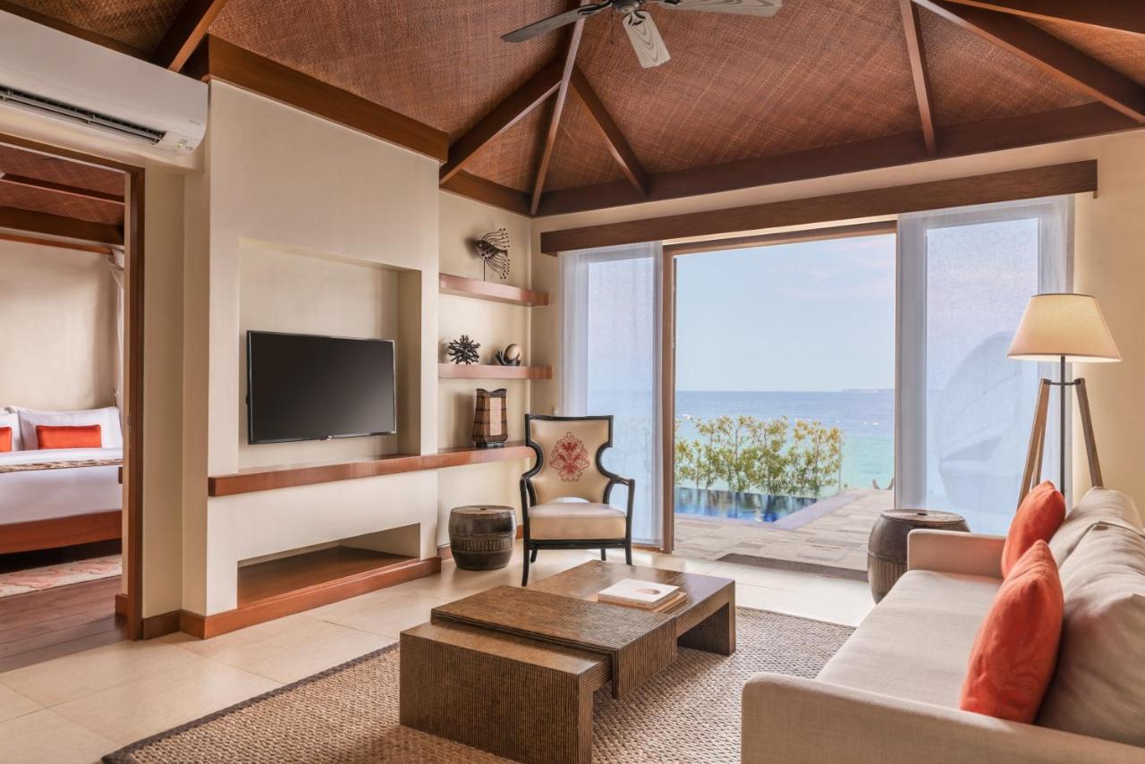 Crimson Resort And Spa - Mactan Island, Cebu Мактан Екстер'єр фото